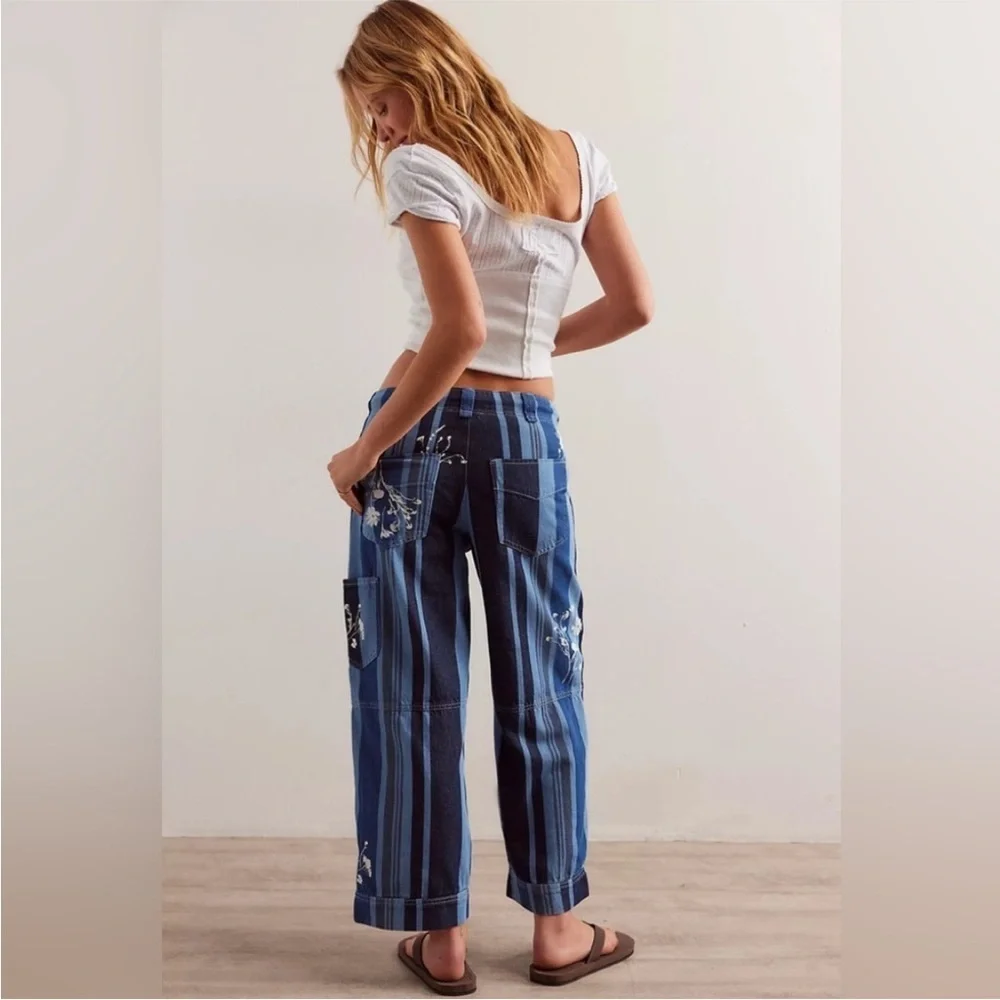 Free People We The Free Cove Crop Pull-On Jeans Size 28 NWT
